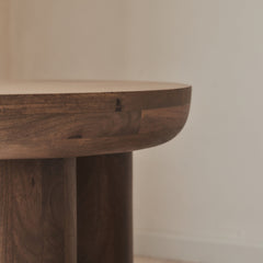 Vermont - Warm Wood Premium Round Side Table