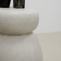 Renuka - Minimal Concrete Side Table